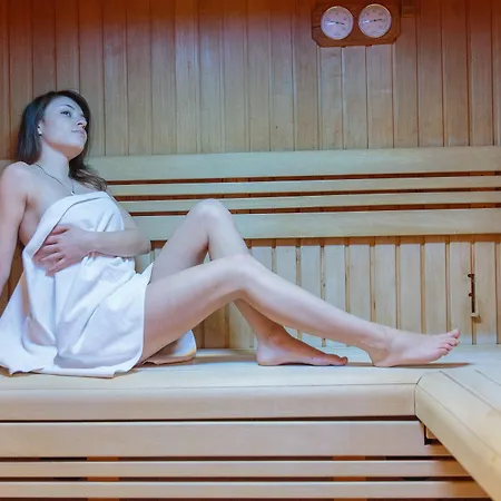 Victoria מלון 3*