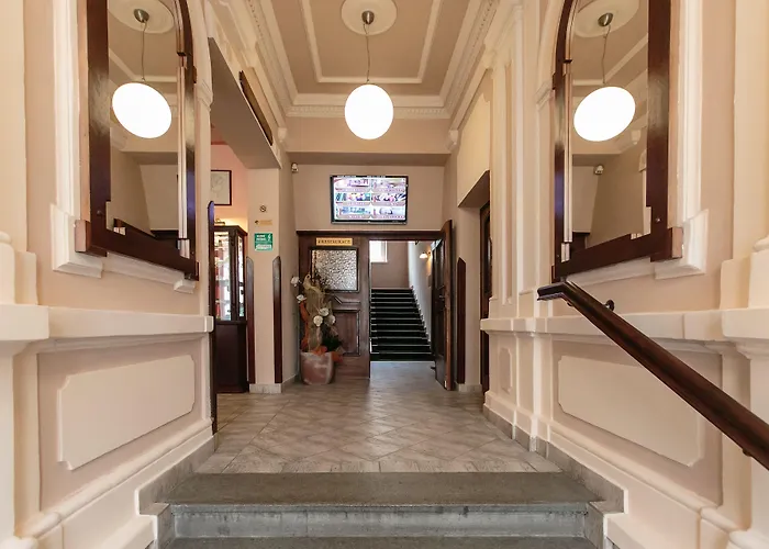 Victoria 3* Πίλζεν