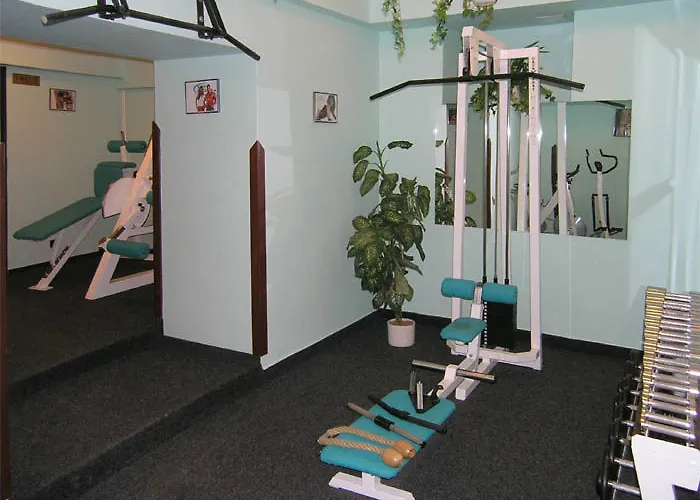 Ξενοδοχείο Victoria 3*